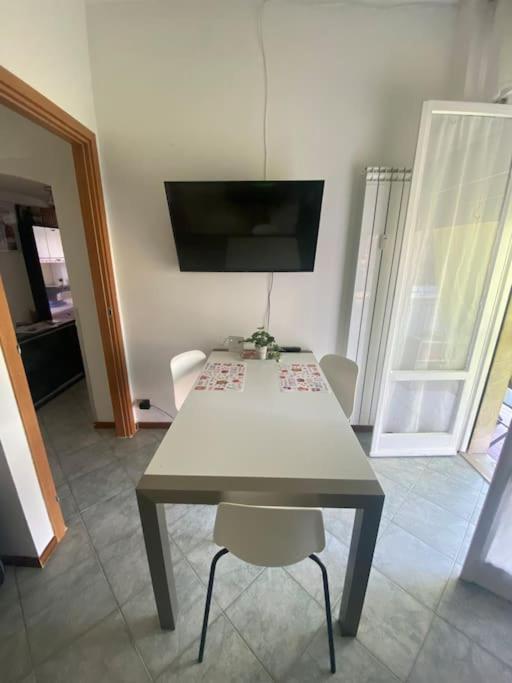 Lovely Flat, Super Connected To The Centre,Wifi,4P Милан Экстерьер фото